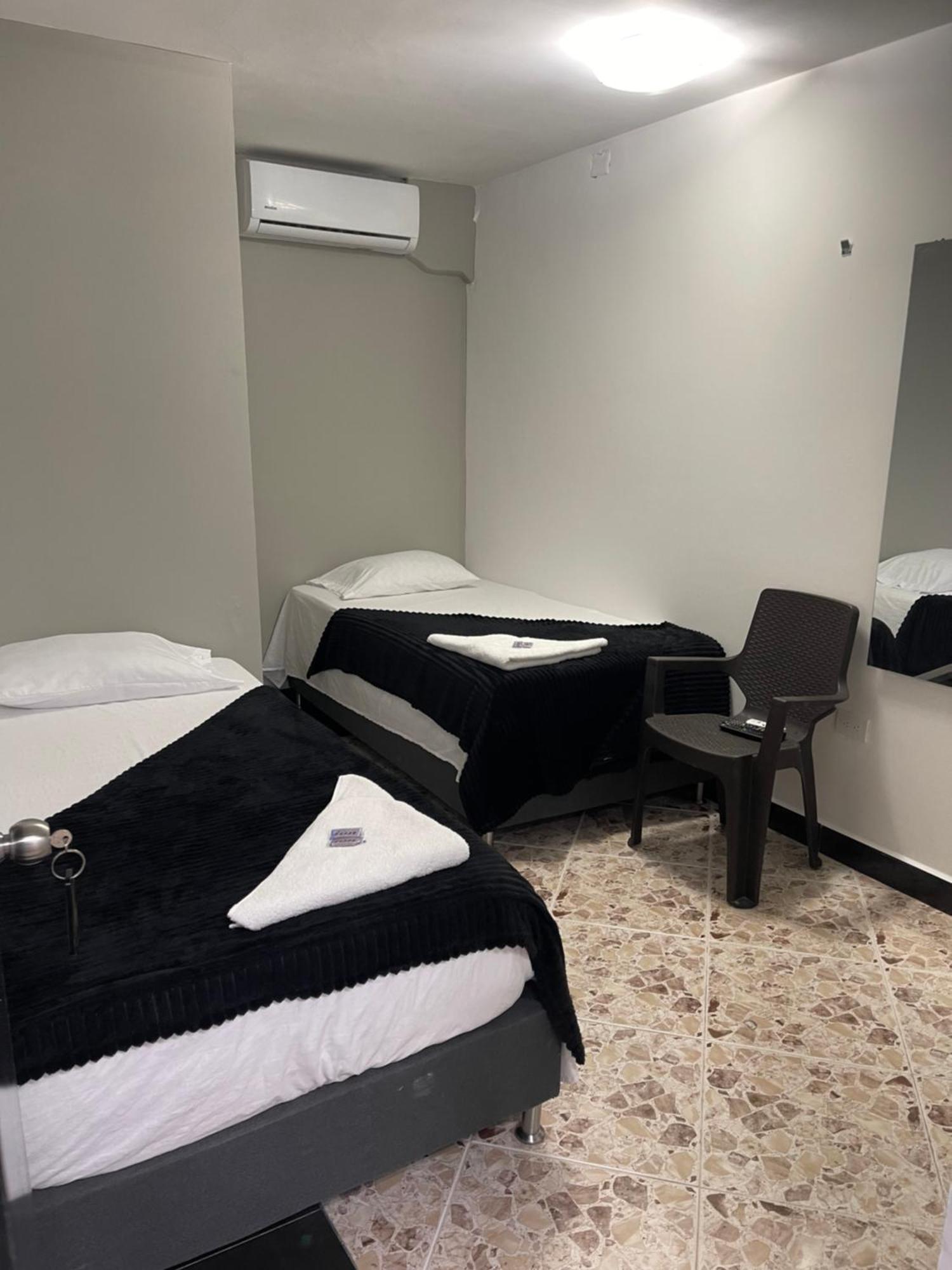 Hotel De Leon Estadio Medellín Eksteriør billede